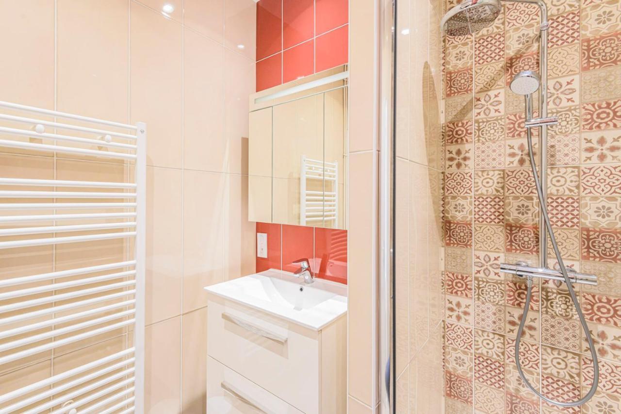 Mm Suites Reims Centre Terasse Exteriör bild